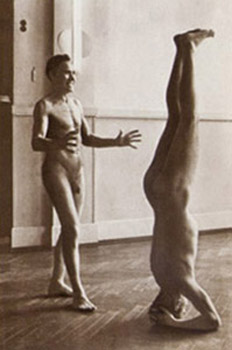 Der natürlich bewegte Leib: Adolf Koch-Gymnastik II. Teil by Koch, Adolf